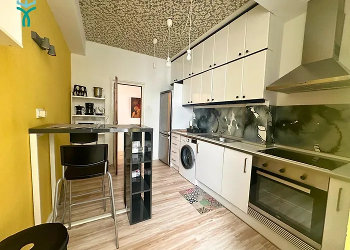 Dos Torres Lacarra- Confort Y Estilo En El Centro De Zaragoza